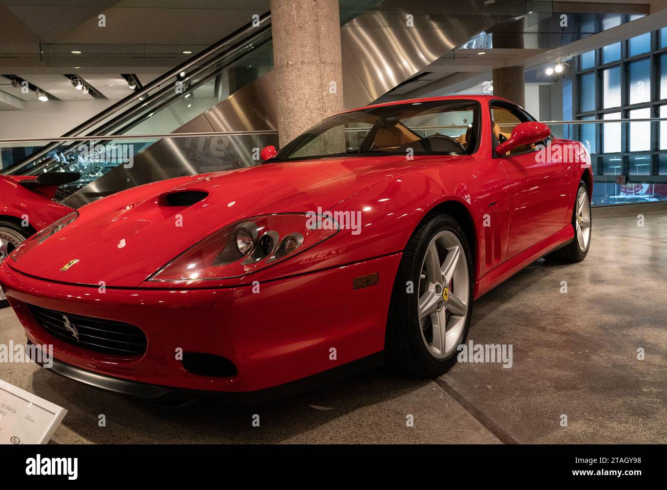 New York, USA. 30 novembre 2023. 2002 Ferrari 575M Maranello vista durante l'anteprima stampa di Sotheby's Luxury Sales alla casa d'aste di New York il 30 novembre 2023. (Foto di Lev Radin/Sipa USA) credito: SIPA USA/Alamy Live News Foto Stock