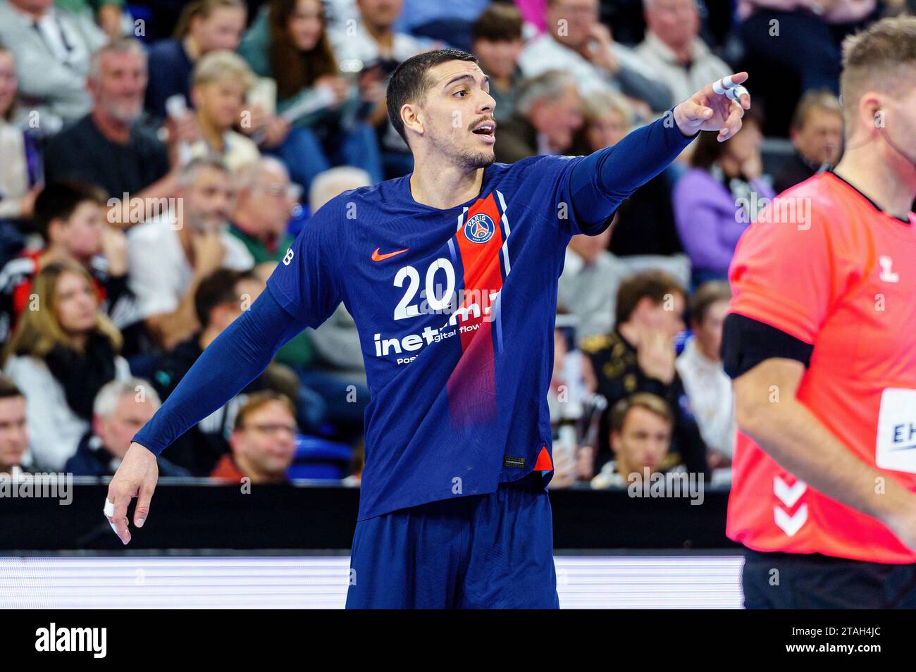 Kiel, Deutschland. 30 novembre 2023. Mathieu Grebille (Paris St Germain, n. 20) GER, THW Kiel vs. Paris St. Germain Handball, Handball, Champions League, Spieltag 9, Saison 2023/2024, 30.11.2023 foto: Eibner-Pressefoto/Marcel von Fehrn credito: dpa/Alamy Live News Foto Stock