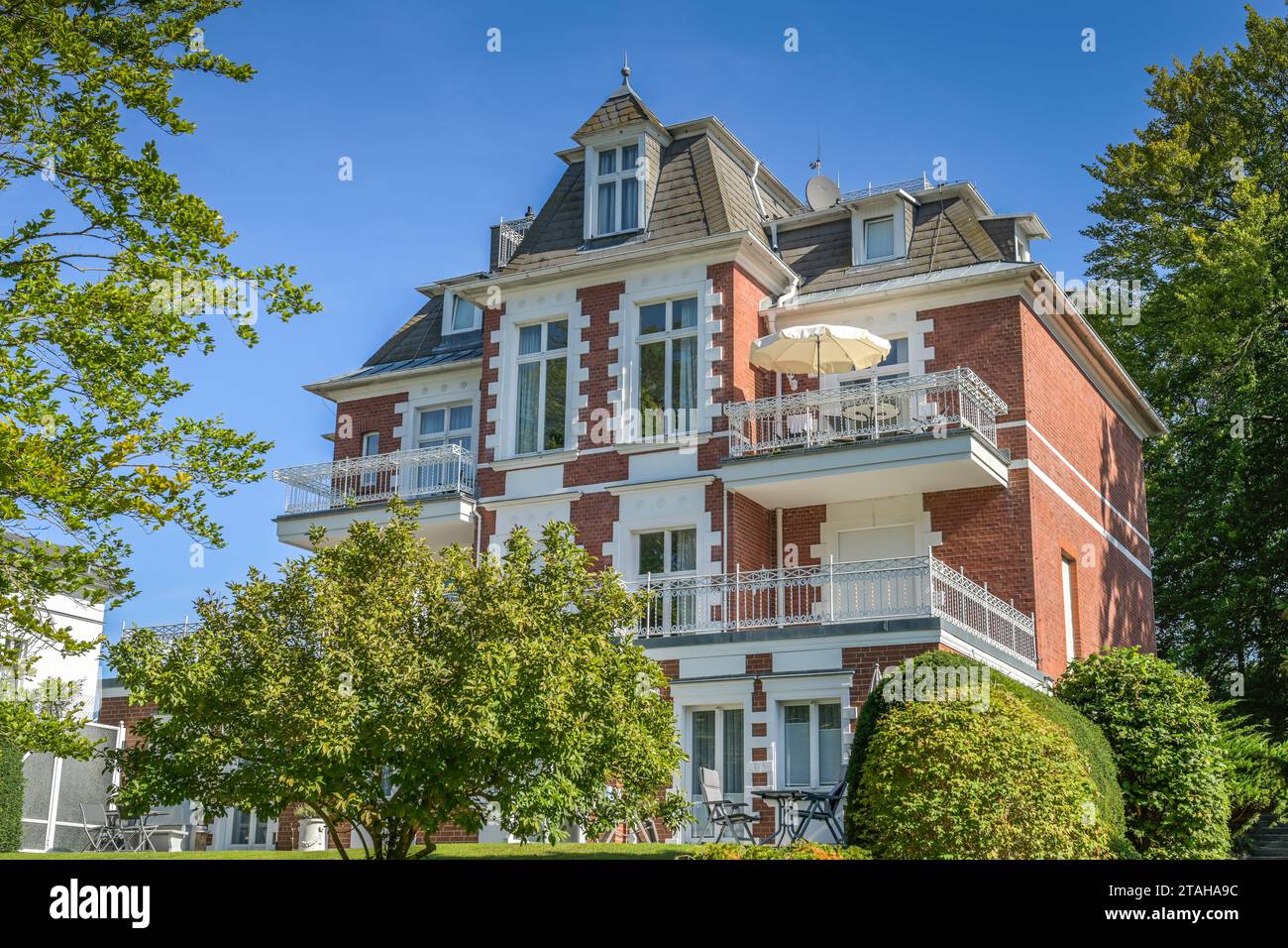 Villa Hohe Düne, Delbrückstraße, Heringsdorf, Usedom, Meclemburgo-Vorpommern, Deutschland Foto Stock