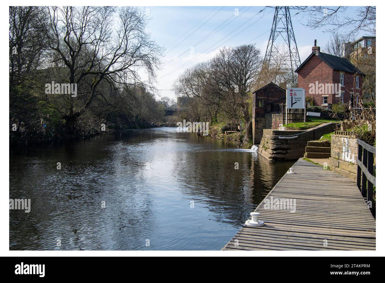 Calder e Hebble Navigation Canal a Brighouse Foto Stock