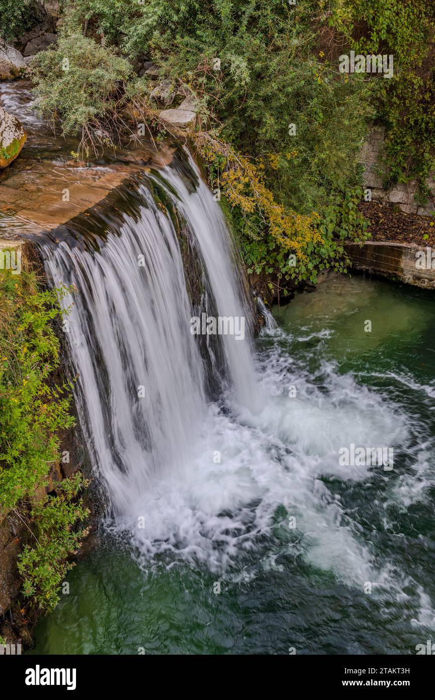 L'Aventino è un fiume abruzzese lungo 45 km, nato dalle di