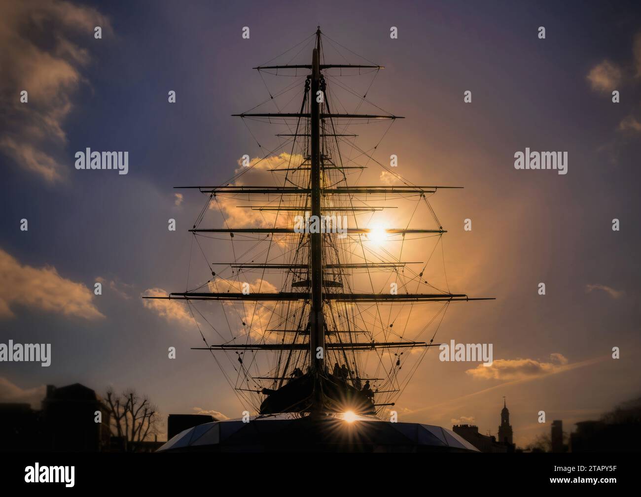 La silhouette di Cutty Sark a Greenwich, Londra Foto Stock