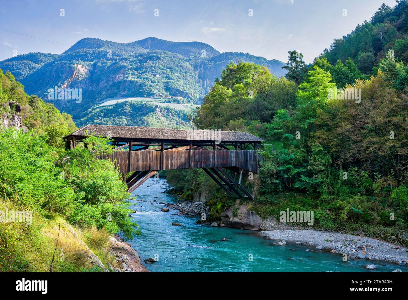 Ponte di Toerggele sull'Isarco, Castelrotto, Trentino-alto Adige, Italia Foto Stock
