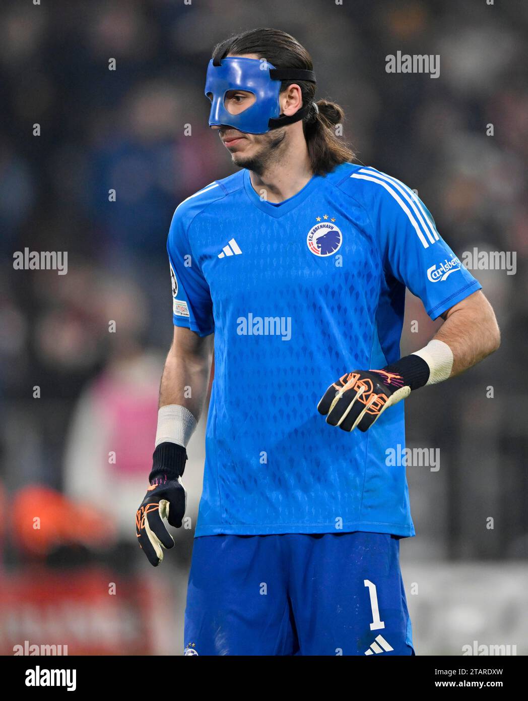 Abbigliamento portiere champion sale