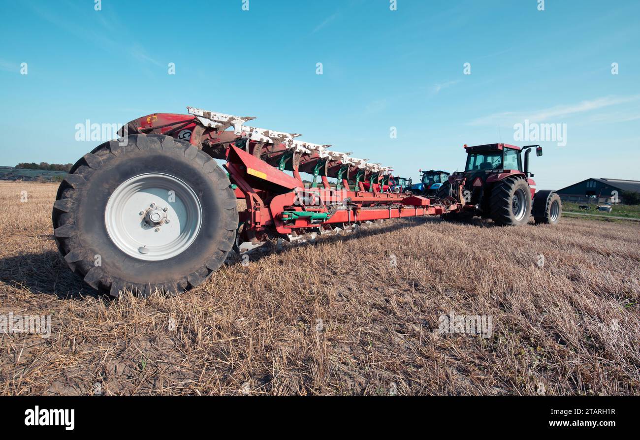 Fattoria agricola danese in una giornata di sole Foto Stock