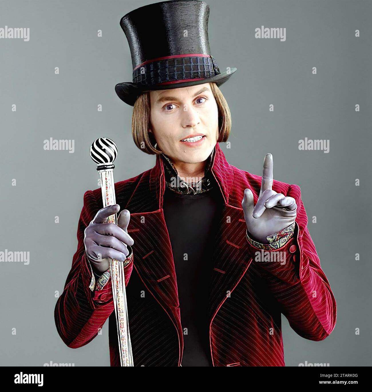 CHARLIE E LA FABBRICA DI CIOCCOLATO 2005 Warner Bros. Film musical con Johnny Depp nel ruolo di Willy Wonka Foto Stock