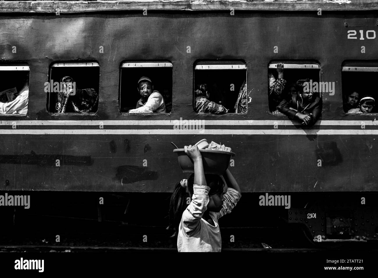 Bishwa Ijtema Journey by the Train, questa immagine è stata catturata il 19 febbraio 2019 da Tonggi, Bangladesh Foto Stock
