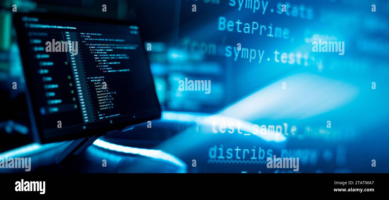 Sviluppo del concetto industriale della tecnologia digitale di tecnologie di programmazione e codifica. Foto Stock