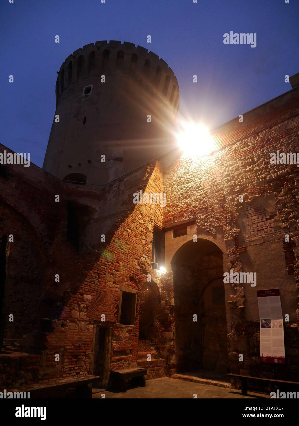 Livorno, Toscana, Italia. Fortezza Vecchia/Fortezza Vecchia Foto Stock