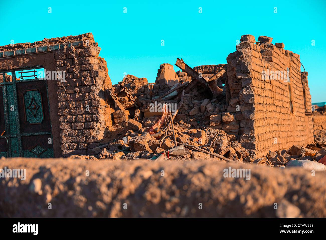 Un villaggio gravemente danneggiato da un forte terremoto. Herat, Afghanistan Foto Stock