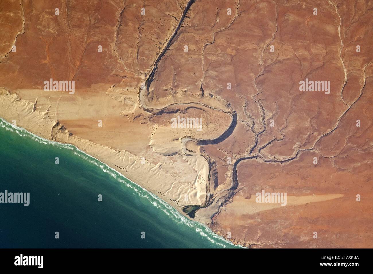 Aerea della costa somala sull'Oceano Indiano. Foto Stock