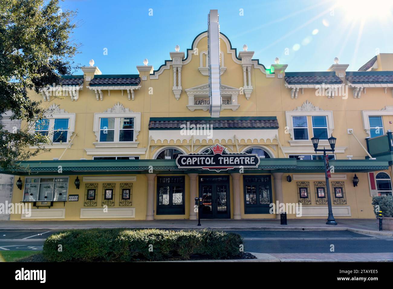 Il Capital Theater nello storico Cleveland Street District di Clearwater, Florida, una popolare destinazione invernale per i viaggi. Foto Stock