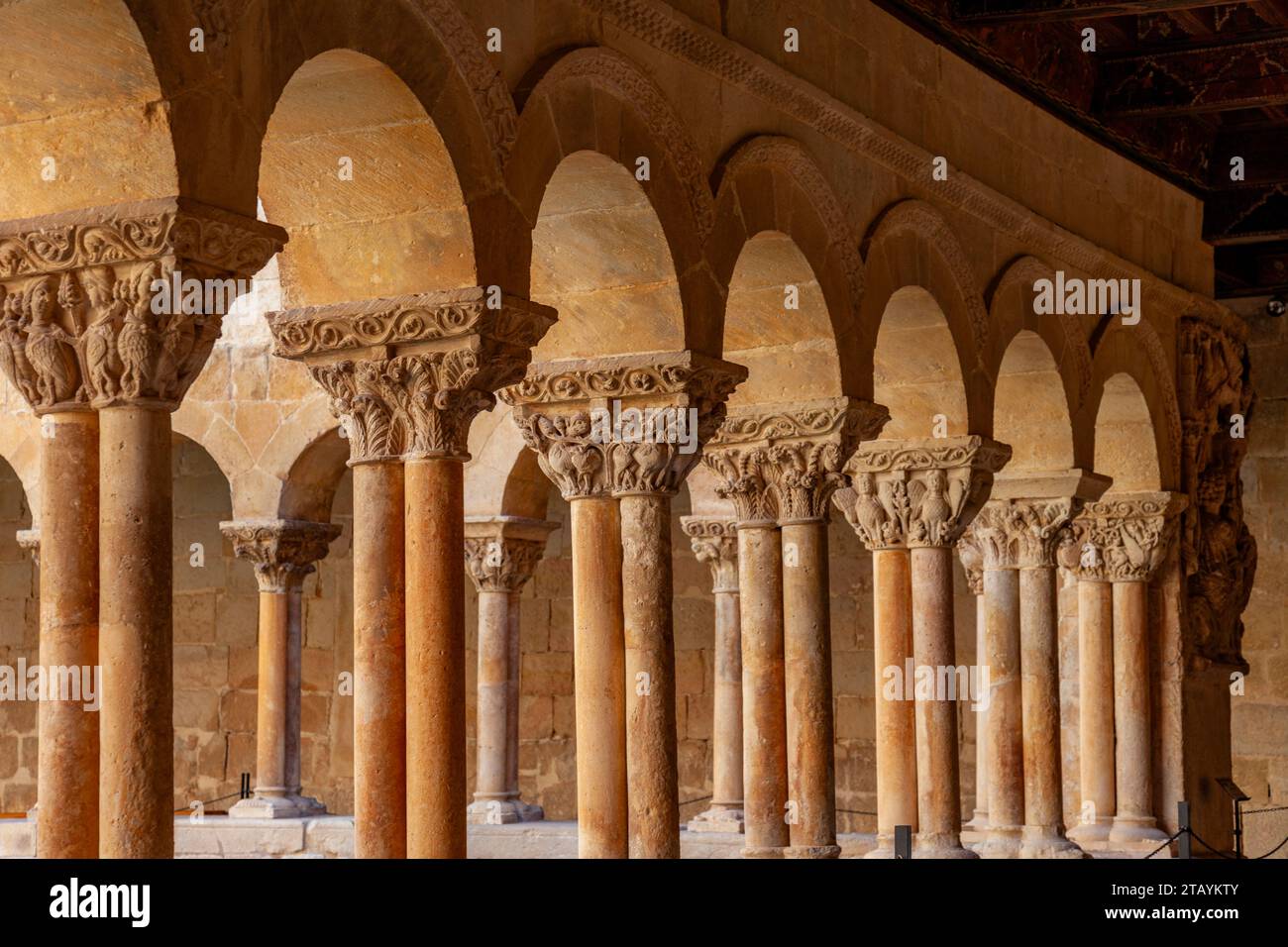 Monastero di Santo Domingo de Silos. Chiostro romanico, Burgos Spagna Foto Stock