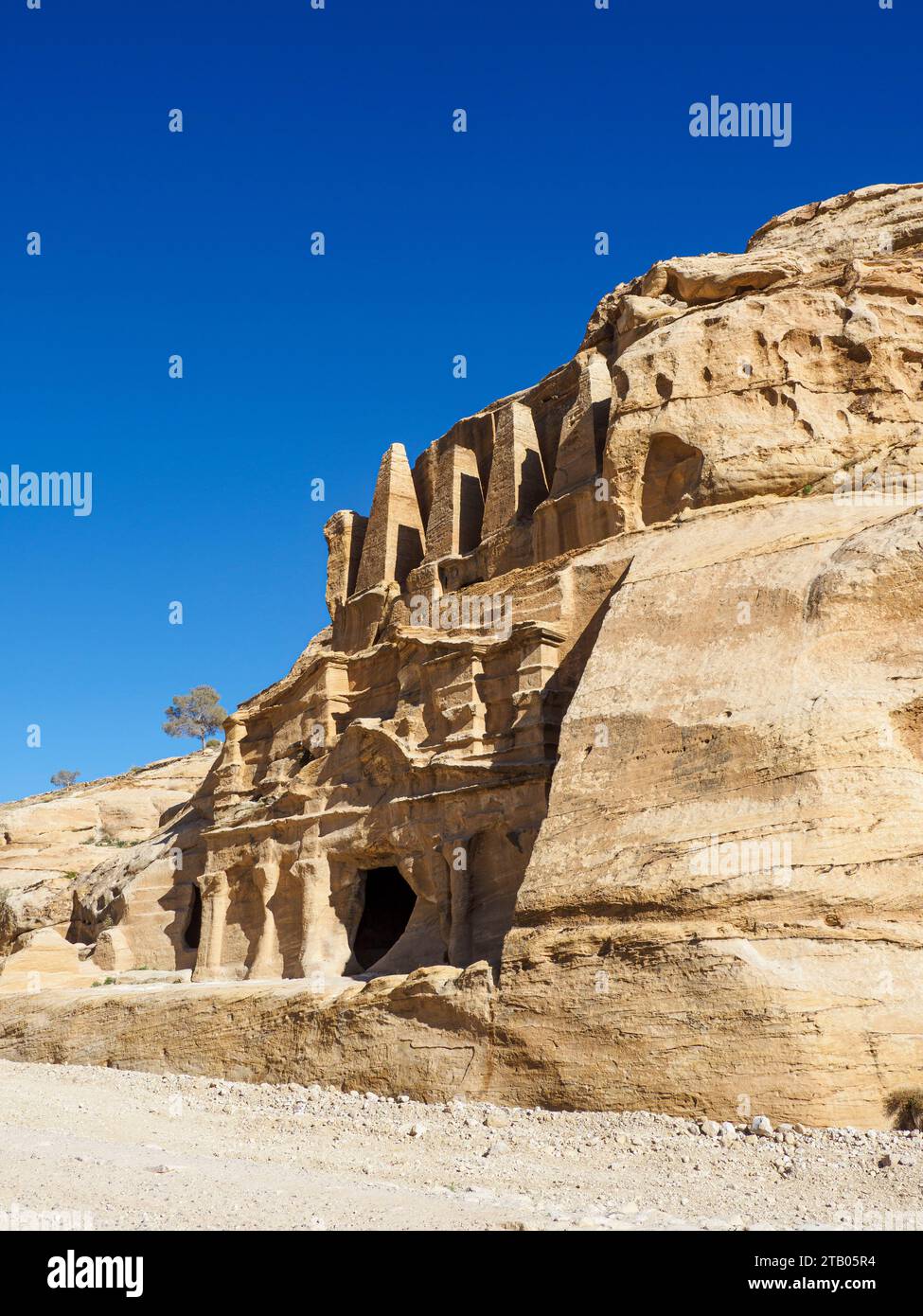 La tomba dell'Obelisco, il parco archeologico di Petra, un sito patrimonio dell'umanità dell'UNESCO, 7 nuove meraviglie del mondo, Giordania. Foto Stock