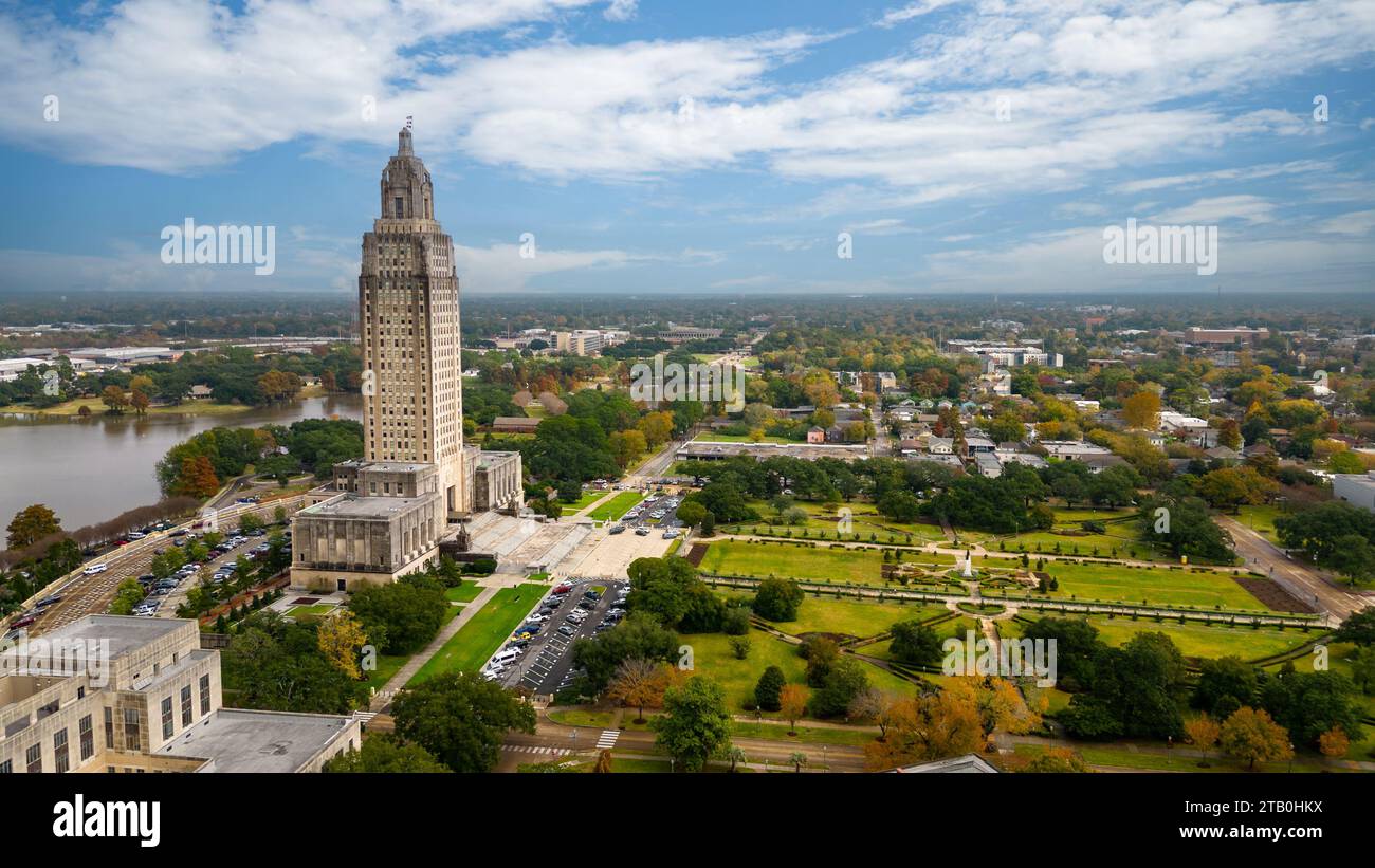 Baton Rouge, LOUISIANA - 1° dicembre 2023: Edificio del Campidoglio della Louisiana nel centro di Baton Rouge Foto Stock