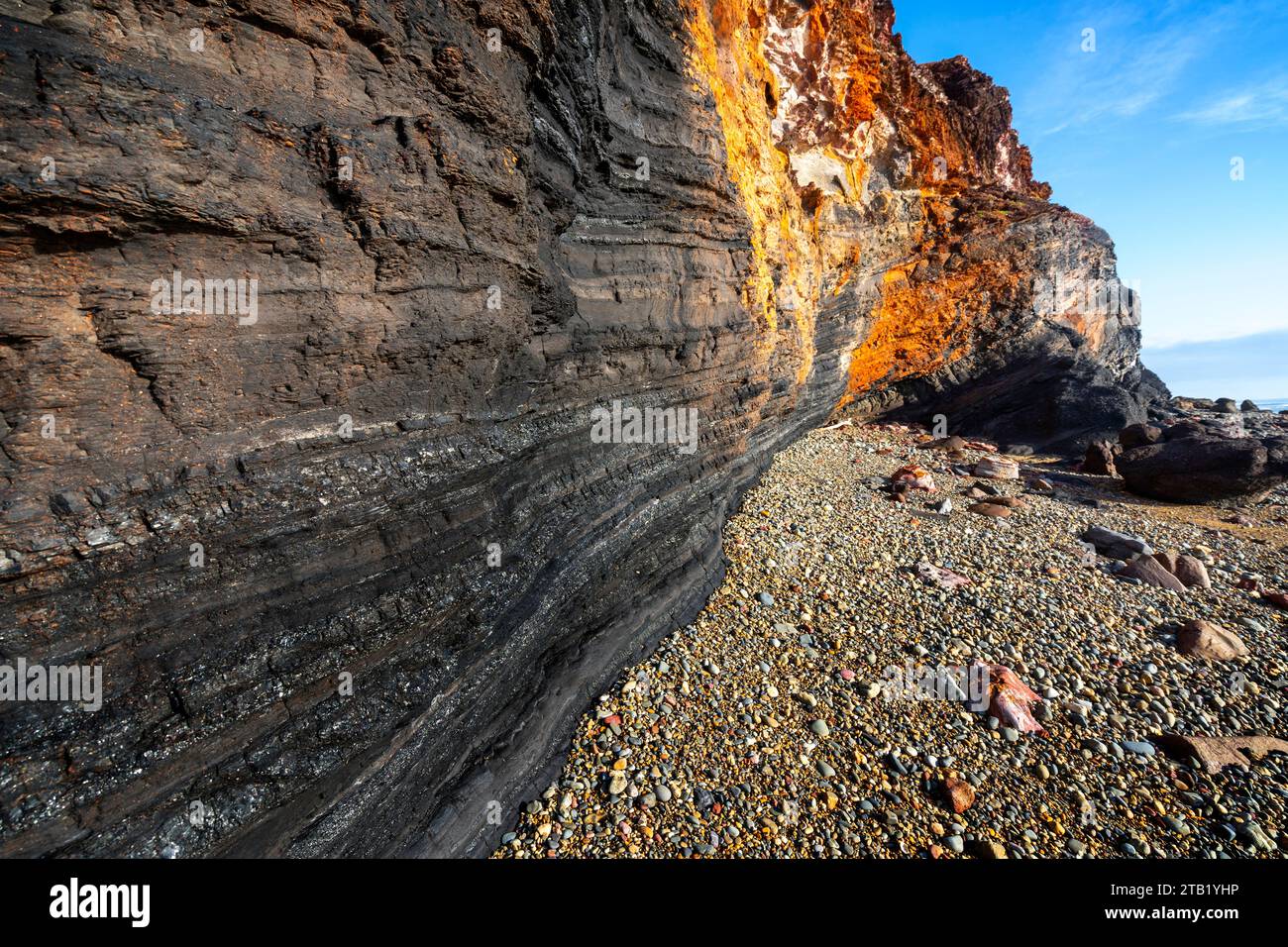 Giacimento di carbone nella scogliera, Red Cliffs, Yuraygir National Park, New South Wales Foto Stock