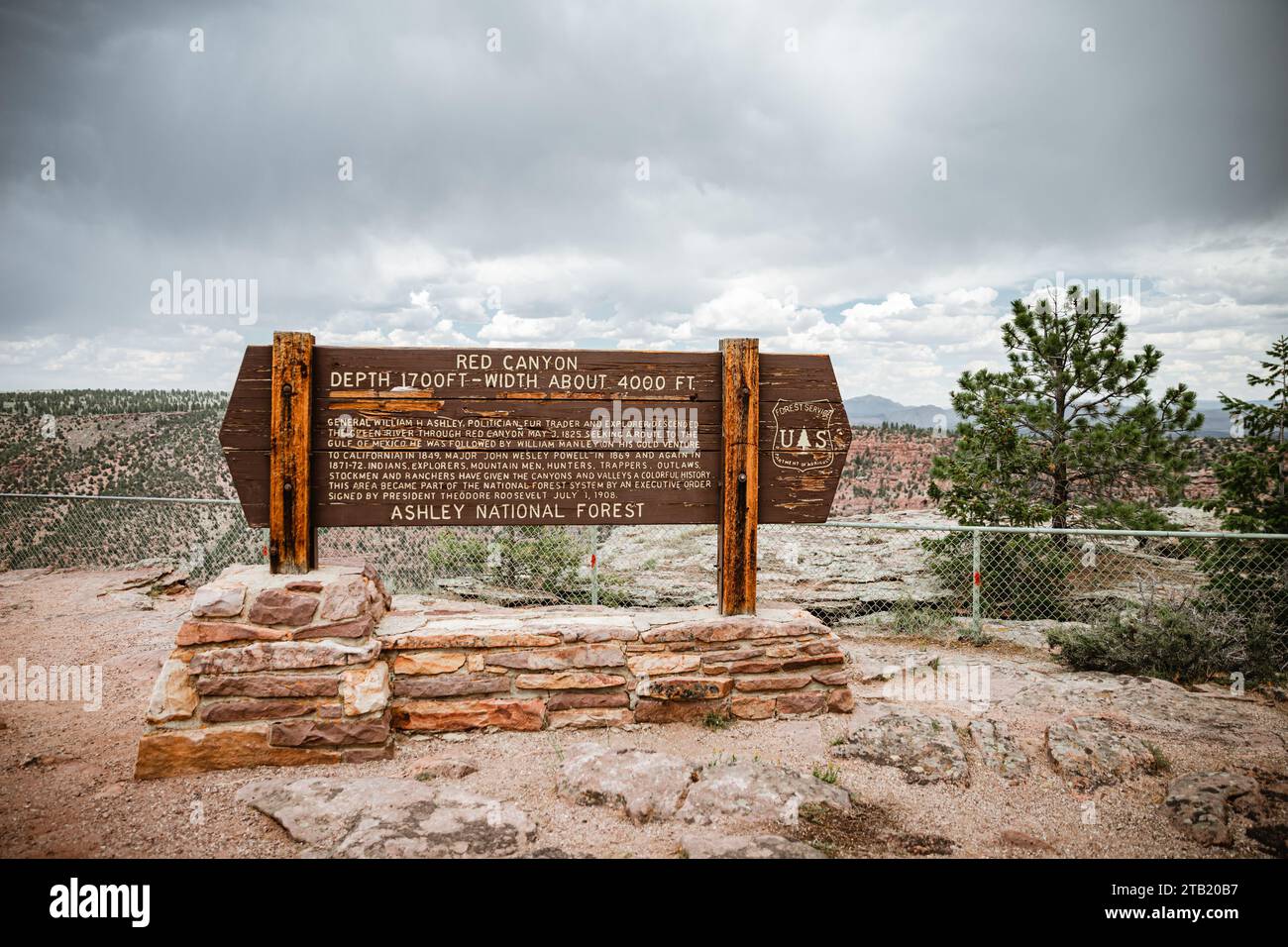 Cartello informativo presso l'area ricreativa Red Canyon nello Utah Foto Stock