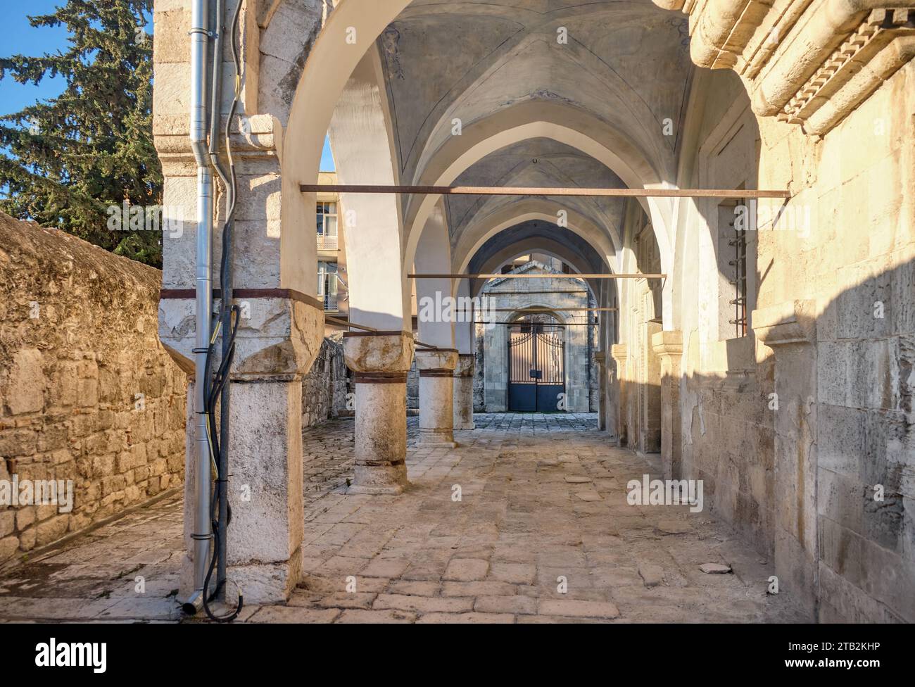 Dettaglio dell'arco della chiesa di San Paolo, Tarso, Mersin, Turchia Foto Stock