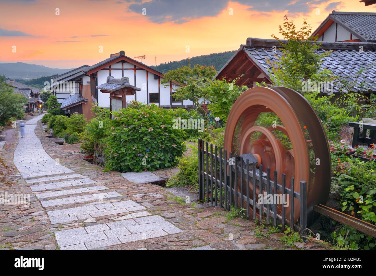 Magome, Giappone lungo la Nakasendo al crepuscolo. Foto Stock