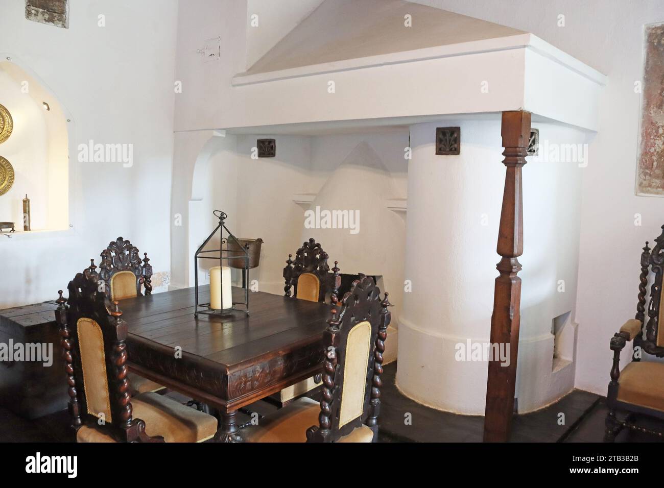 Brasov, Romania - 13 ottobre 2023: Interno del castello di Bran Foto Stock
