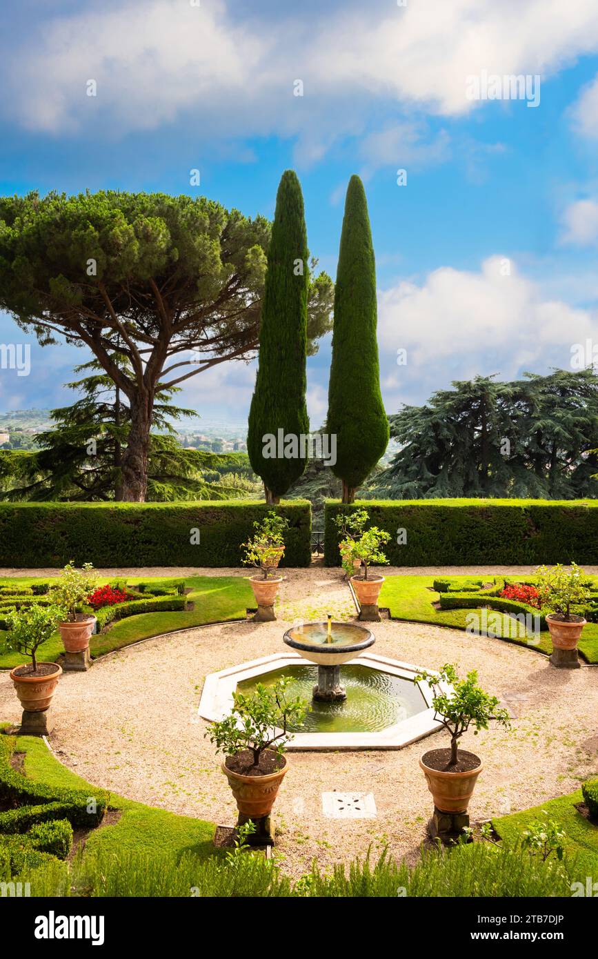 Parco in Italia, progettazione paesaggistica del giardino papale Foto Stock
