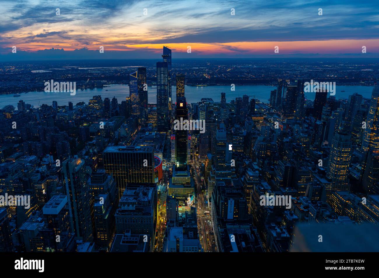 New York durante l'ora blu Foto Stock