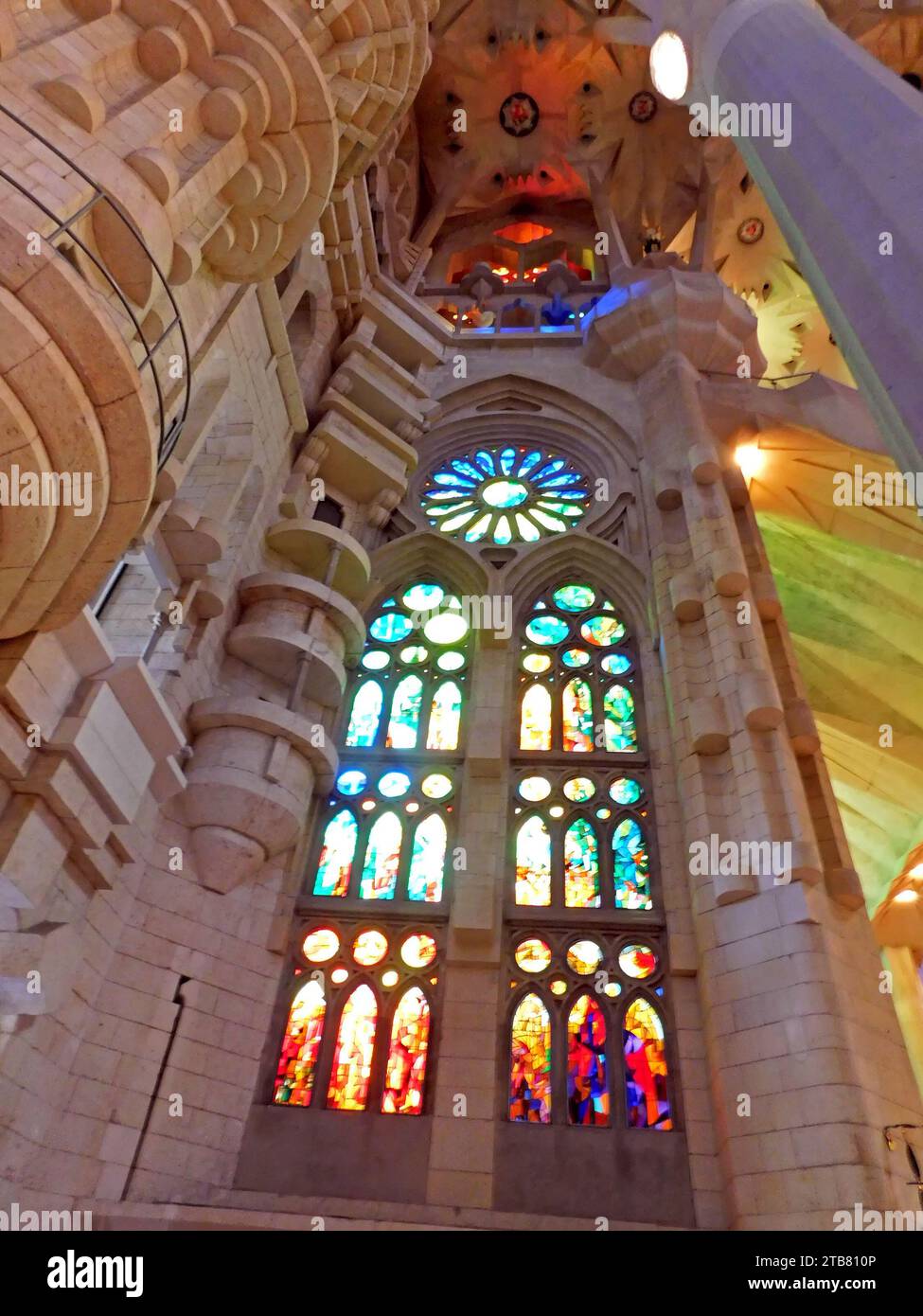 L'interno del Tempio dell'Espizio è una chiesa cattolica situata a Barcellona, in Catalogna, in Spagna. Foto Stock