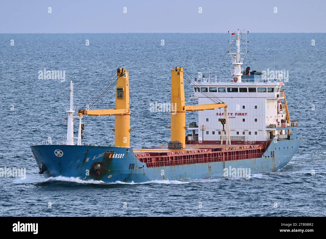 Nave generale Cargo KARSOY nel mar baltico Foto Stock