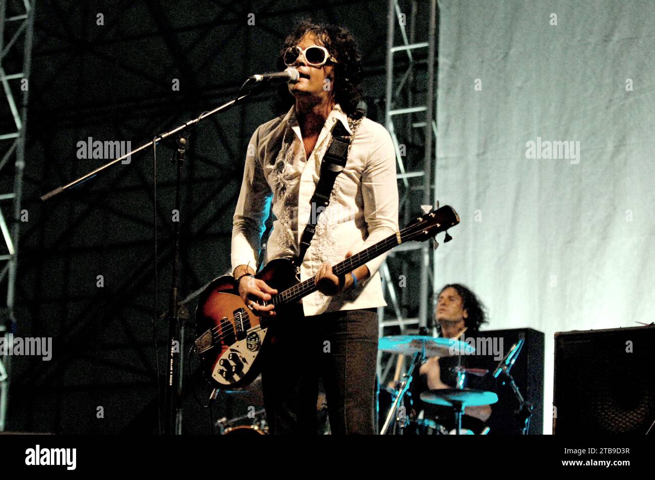 Milano Italia 2006-09-07 : Roberto dell'era del gruppo Afterhours durante il concerto all'Idroscalo Foto Stock