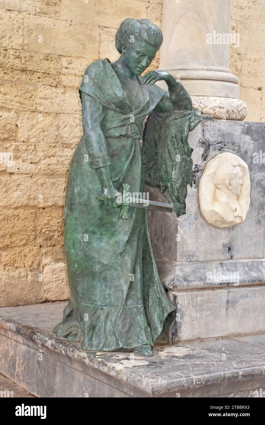 Memoriale a Casimir Péret, sindaco di Béziers, che si sollevò contro il colpo di stato del 1851, fu deportato e morì in un tentativo di fuga. Scultore Antoni Injalbert Foto Stock