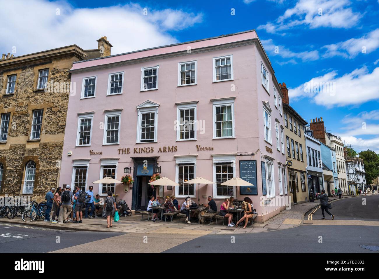 The King’s Arms Public House in Holywell Street Oxford City Centre, Oxfordshire, Inghilterra, Regno Unito Foto Stock