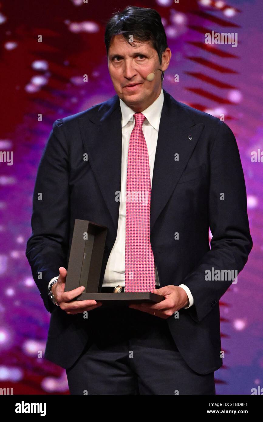 Napoli, Italia. 6 dicembre 2023. Nona edizione Gazzetta Sports Award Cruis Edition nella foto il delegato SMC Credit: Independent Photo Agency/Alamy Live News Foto Stock