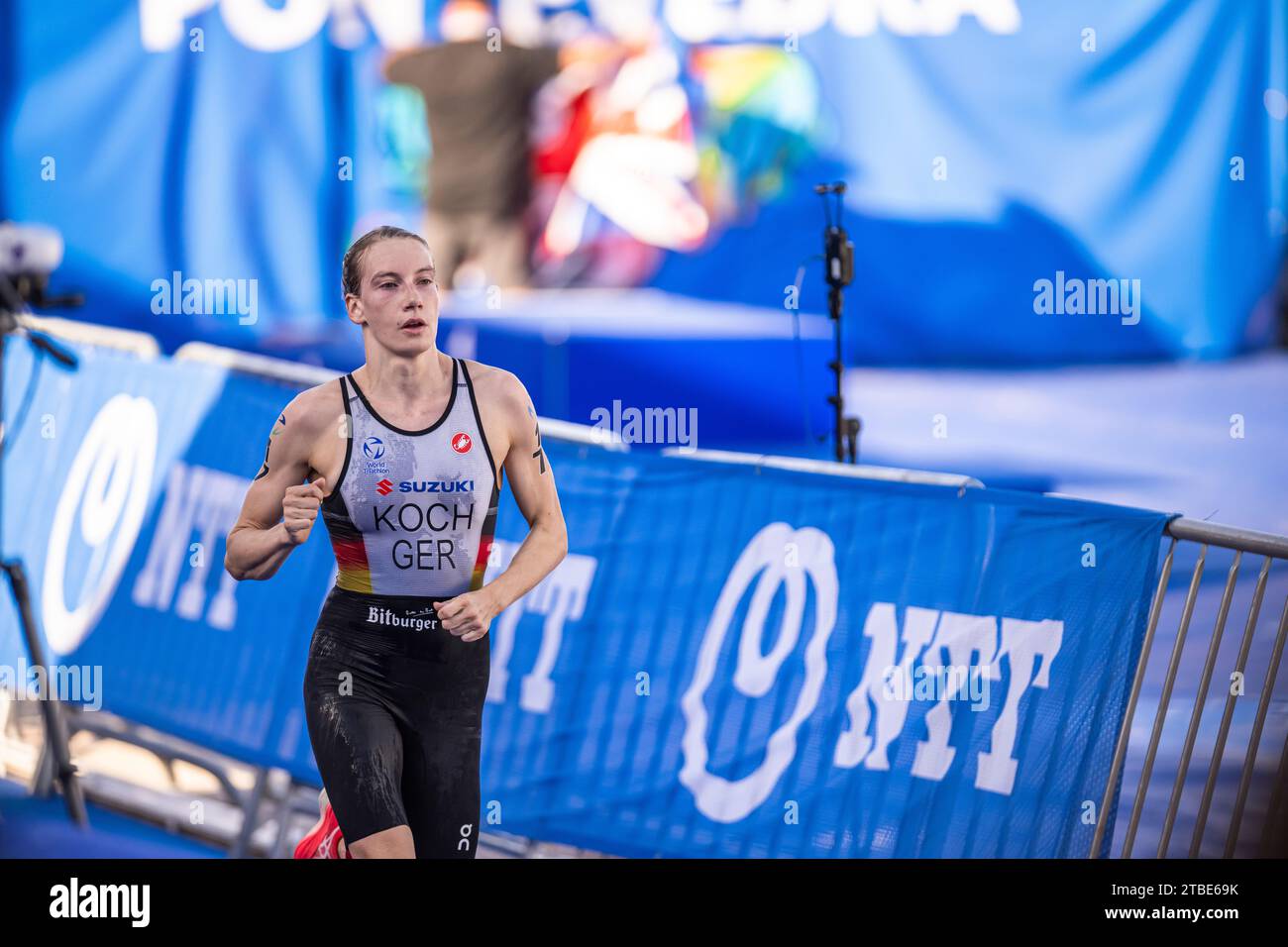 Annika Koch partecipa a Pontevedra nel World Triathlon Championship Series 2023. Foto Stock
