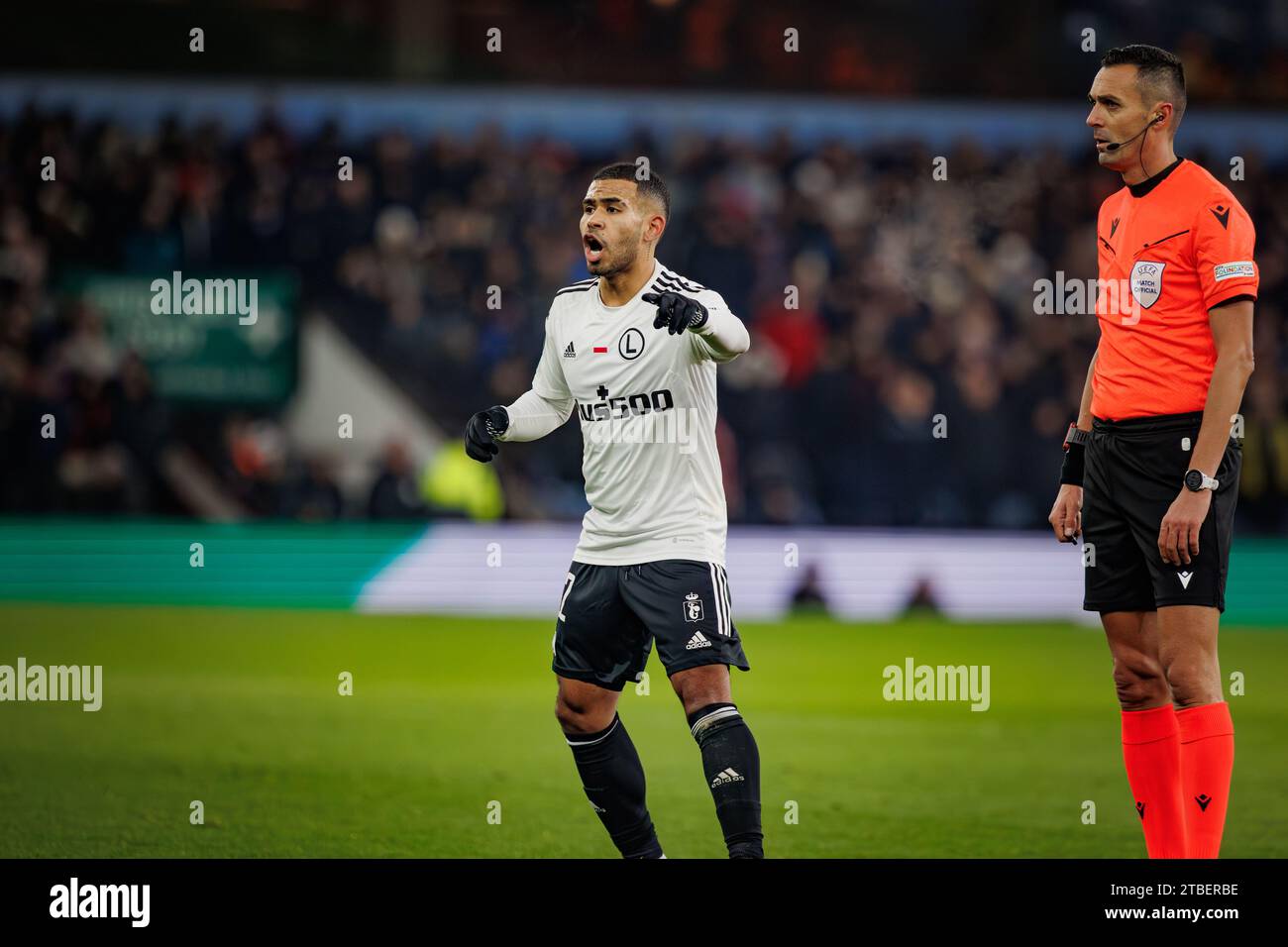 Juergen Elitim durante la partita di UEFA Europa Conference League 23/24 tra Aston Villa FC e Legia Warszawa a Villa Park, Birmingham, Regno Unito. Foto Stock