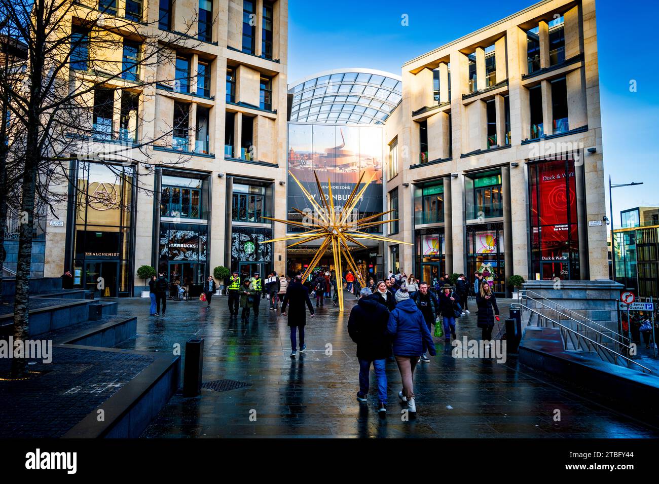 Centro commerciale St James Quarter a Edimburgo, Scozia. Foto Stock