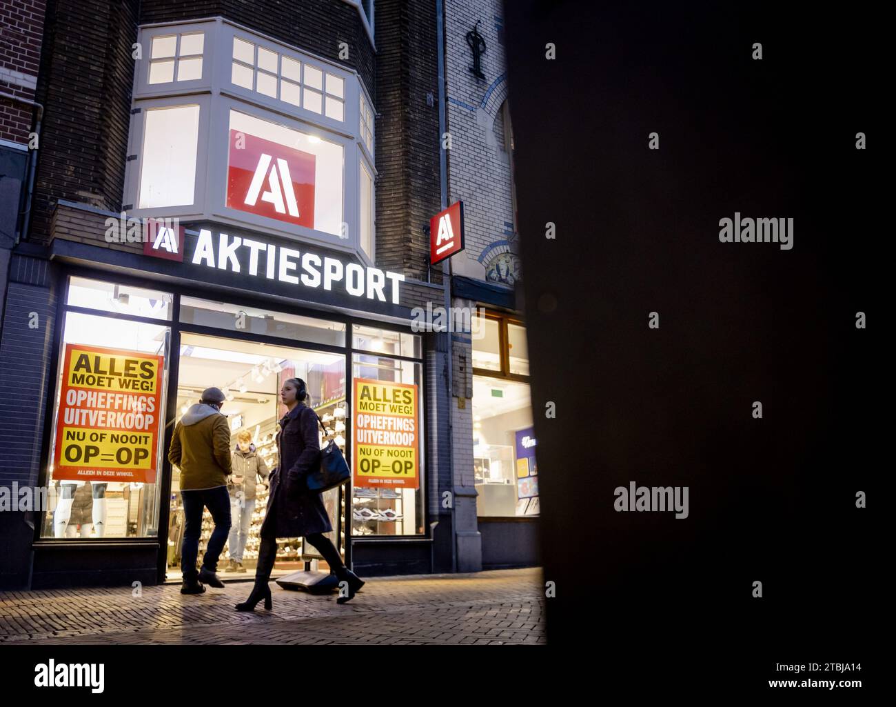 UTRECHT - un negozio Aktiesport nel centro di Utrecht. Sports Unlimited Retail, la società madre delle catene sportive Perry Sport, Aktiesport e Sprinter, è stata dichiarata fallita dal giudice di Amsterdam. I 54 negozi, che occupano un totale di circa 1.100 persone, rimarranno aperti per il momento. ANP SEM VAN DER WAL paesi bassi Out - belgio Out Foto Stock