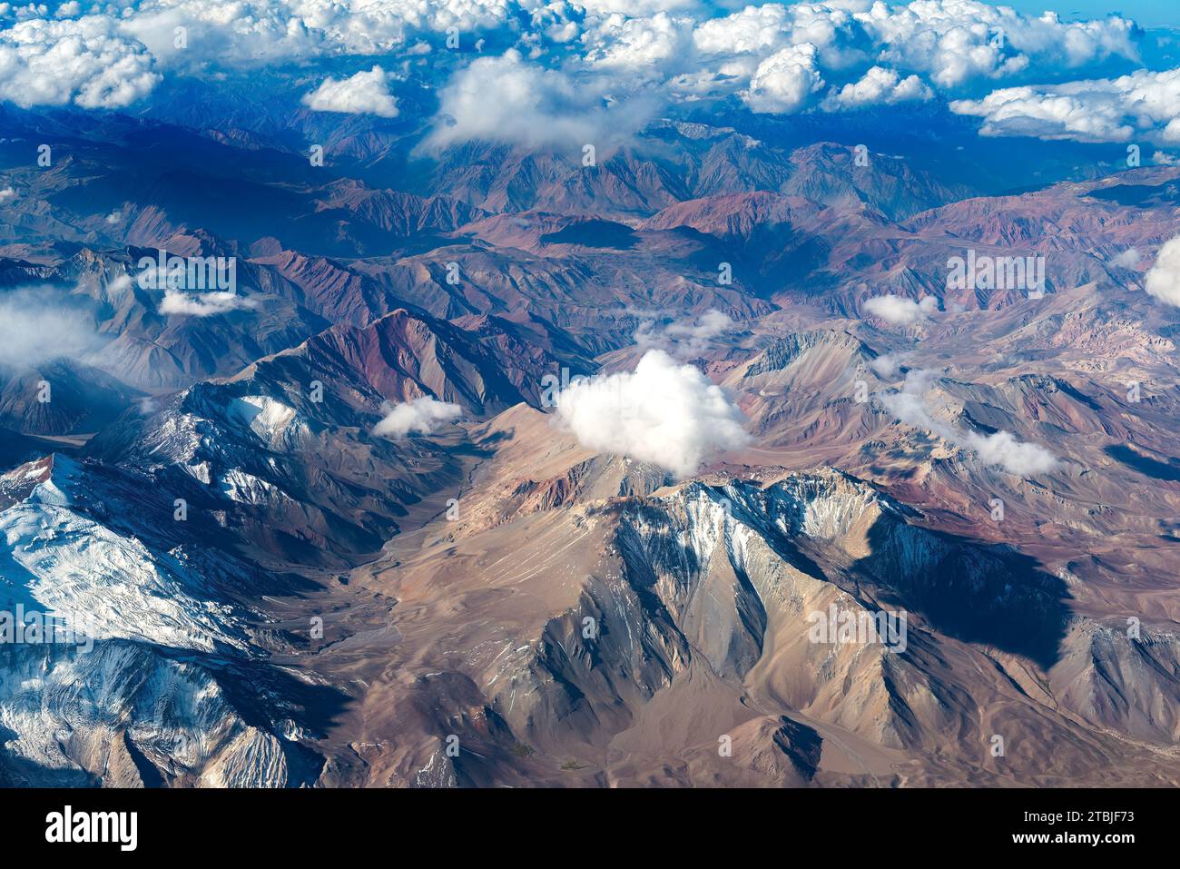 Vista aerea della catena montuosa delle Ande al confine tra Cile e Argentin Foto Stock