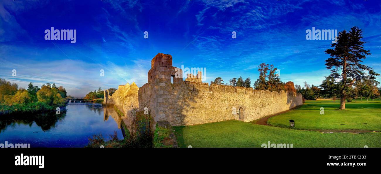 Desmond Castle, Adare, County Limerick. Foto Stock