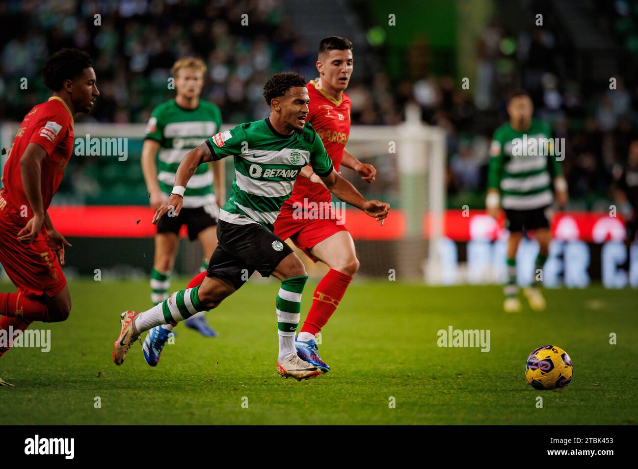 Marcus Edwards durante la partita di Liga Portugal 23/24 tra lo Sporting CP e il Gil Vicente FC, Estadio Jose Alvalade, Lisbona, Portogallo. (Maciej Rogowski) Foto Stock