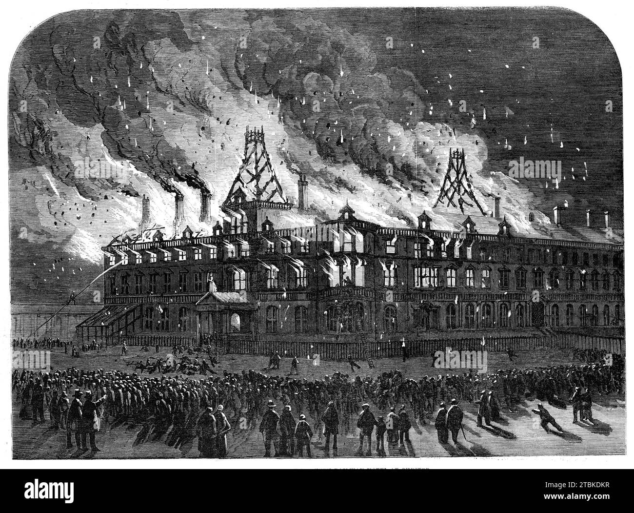 Distruzione per incendio del Queen Railway Hotel a Chester, [Cheshire], 1861. Lunedì settimana il Queen Railway Hotel, un magnifico edificio, aperto l'estate scorsa a Chester, è stato in gran parte distrutto da un incendio. La catastrofe ha avuto origine circa cinque da un canna fumaria surriscaldata in cucina. Il Sindaco, i magistrati e la milizia erano tutti sul posto, con le macchine antincendio di Chester. I motori Birkenhead e Crewe furono telegrafati e presto arrivarono. Anche i motori Saltney erano presenti in tempo. Capitano Humberston, M.P., dirige un piccolo corpo di volontari, sostenitore Foto Stock