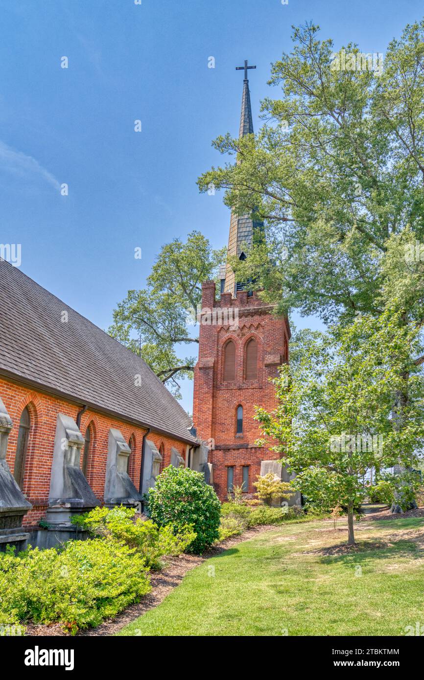 La storica St Peter's Episcopal Church a Oxford, Mississippi. Foto Stock