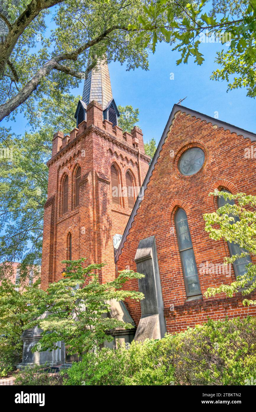 La storica St Peter's Episcopal Church a Oxford, Mississippi. Foto Stock