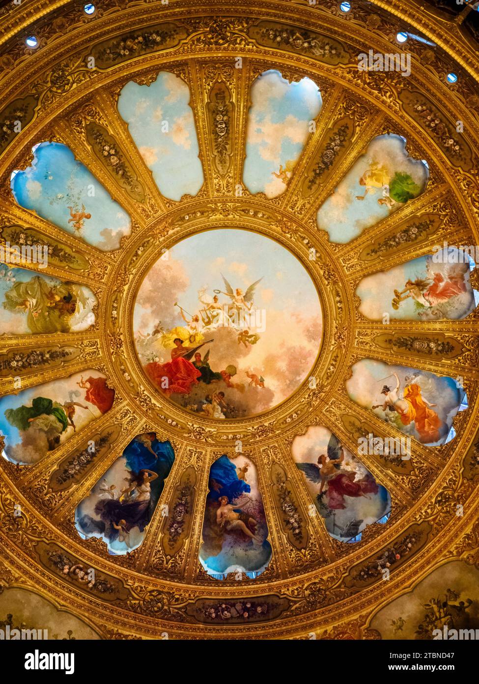 Soffitto decorato nel Teatro massimo Vittorio Emanuele - Palermo, Italia Foto Stock