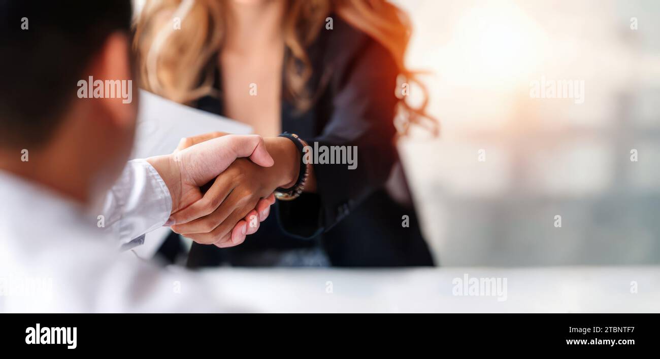 Handshake Close View background. Accordo d'affari, concetto d'accordo Foto Stock
