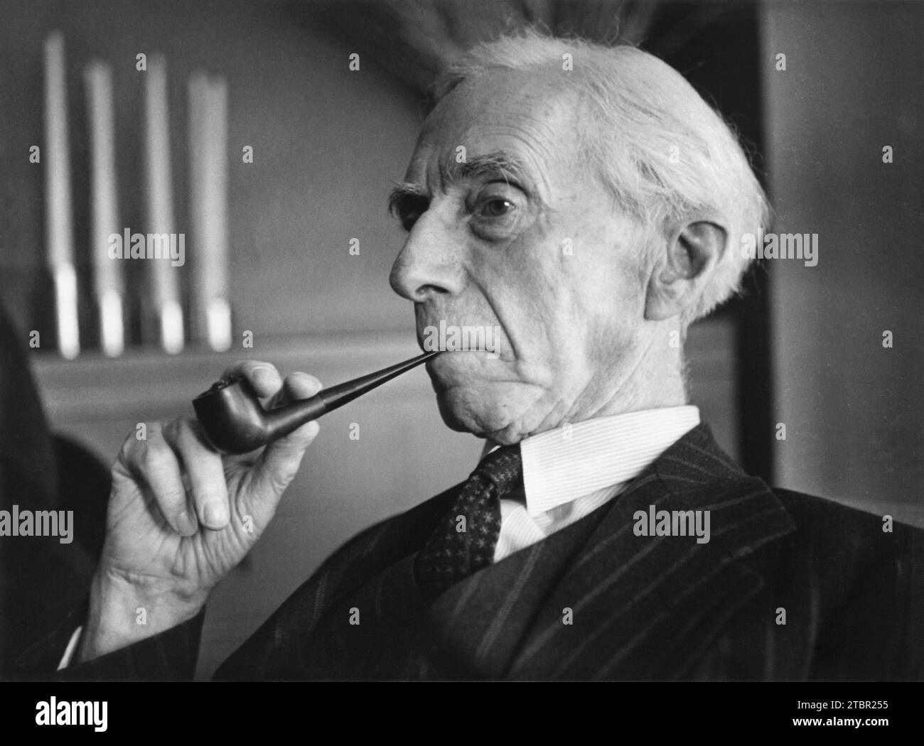 Bertrand Russell. Conferenza stampa New York, 1950. Dalla Keystone Press Agency. supporto fotografico, stampa argento gelatina. Foto Stock