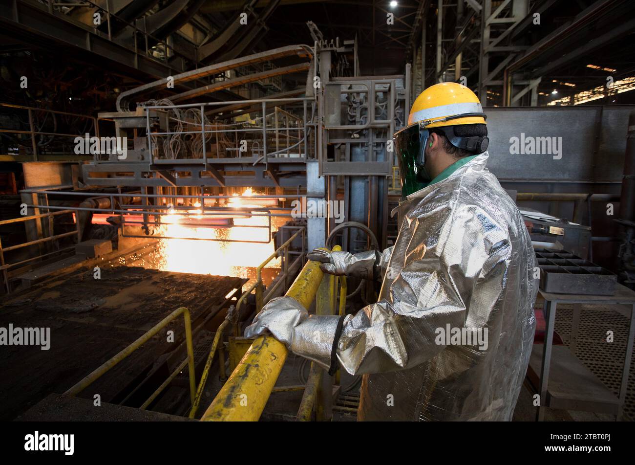 Processo di ricottura dell'acciaio nello stabilimento di Monroe, Michigan, USA Foto Stock