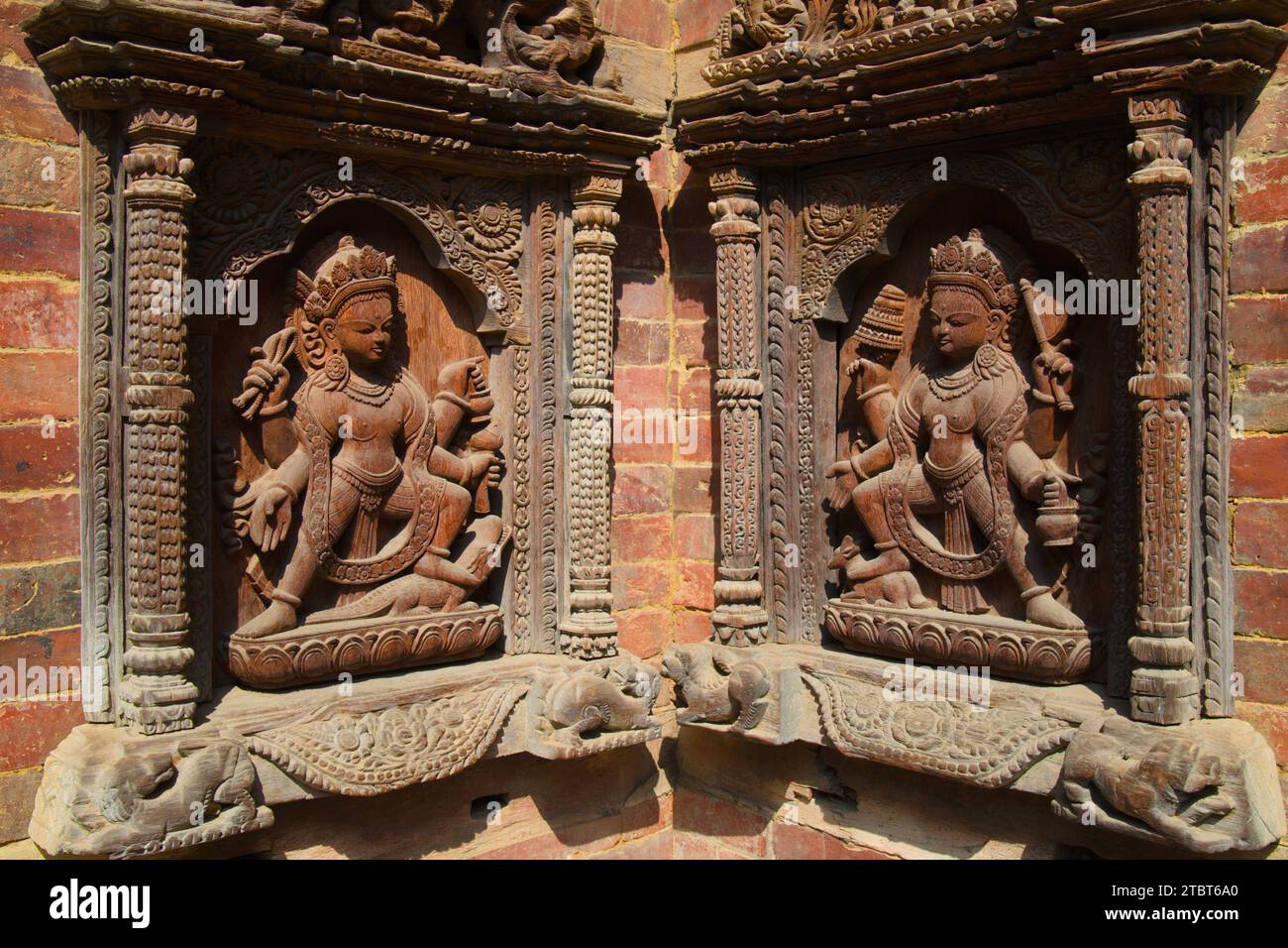 Nepal, Patan, Palazzo reale, nicchia muraria, immagini di divinità Foto Stock