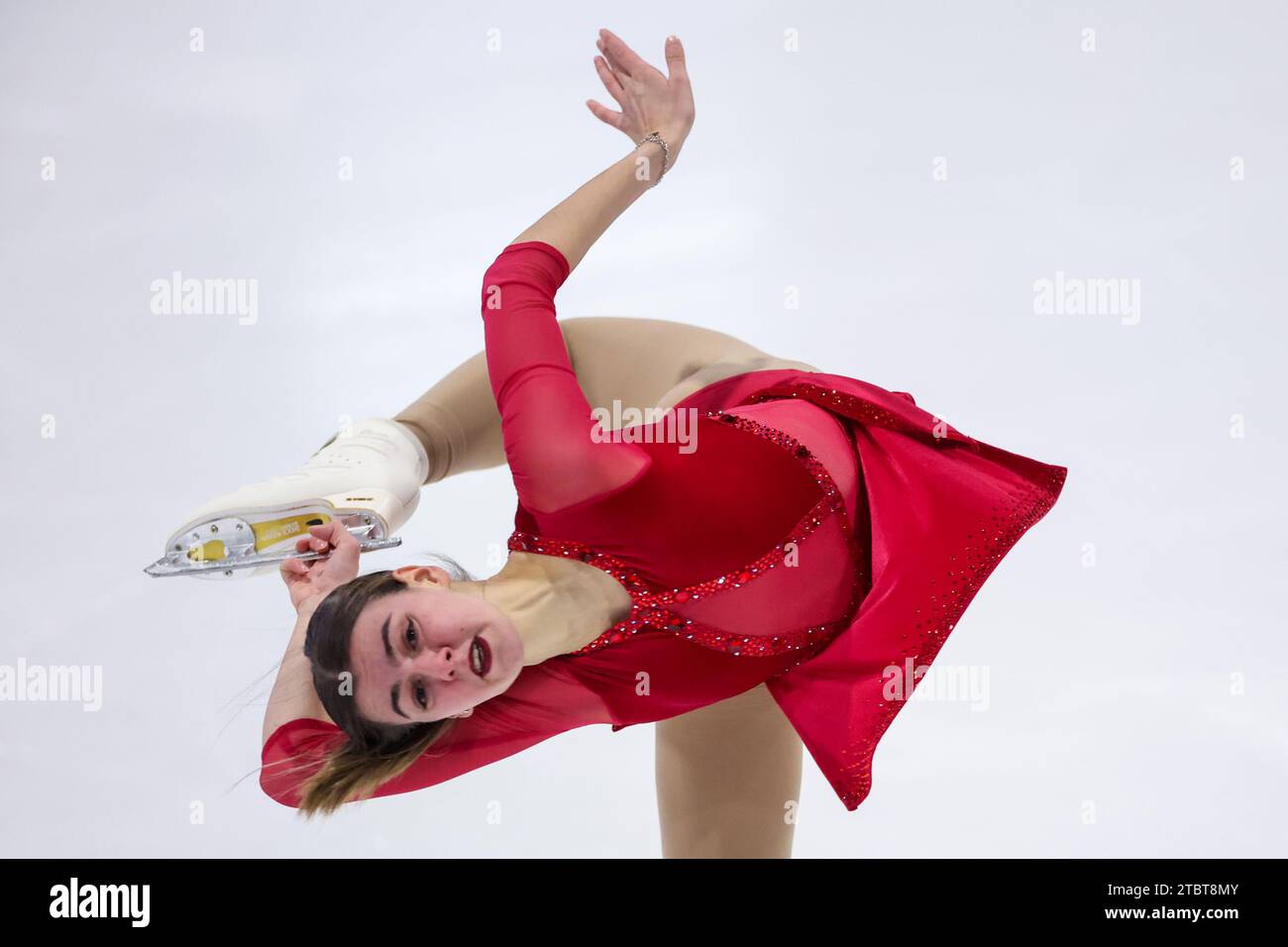 Zagabria, Croazia. 8 dicembre 2023. EMA Doboszova della Slovacchia compete nel Women Short Program durante il terzo giorno della 55a Golden Spin di Zagabria, in Croazia, l'8 dicembre 2023. Foto: Igor Kralj/PIXSELL credito: Pixsell/Alamy Live News Foto Stock