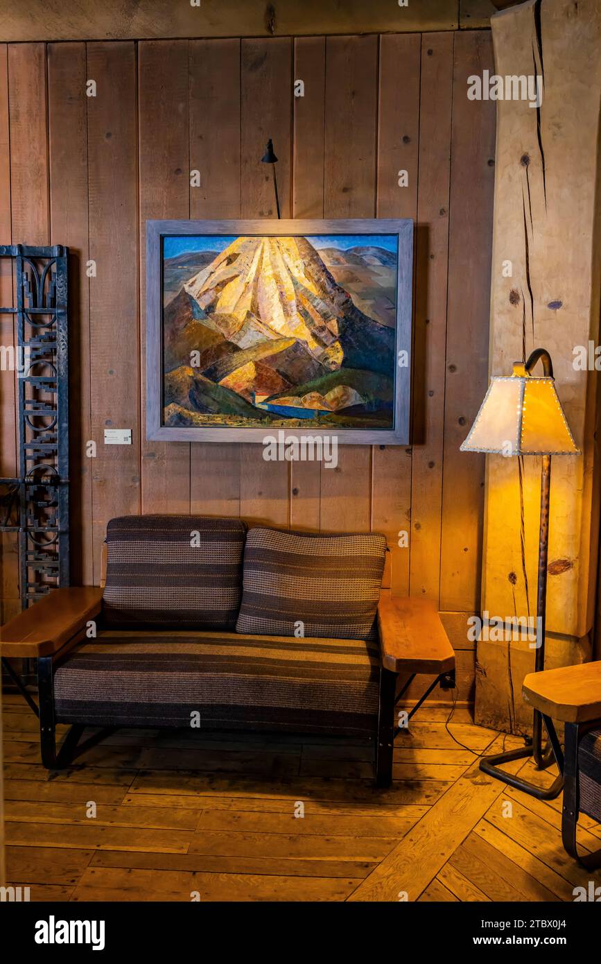 "The Mountain", un dipinto ad olio di Charles Heaney nella hall principale del Timberline Lodge sul Monte Hood, Mt. Hood National Forest, Oregon, USA Foto Stock