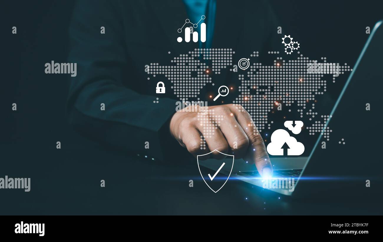 Concetto di sicurezza informatica e accesso tramite password, Hands utilizza il computer e immette nome utente e password della rete dati, accedi con il laptop a Digital infor Foto Stock